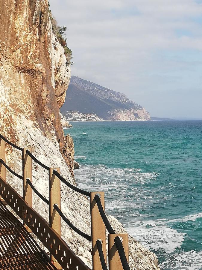 Appartamenti Le Conchiglie E Le Stelle Marine Cala Gonone Exterior foto