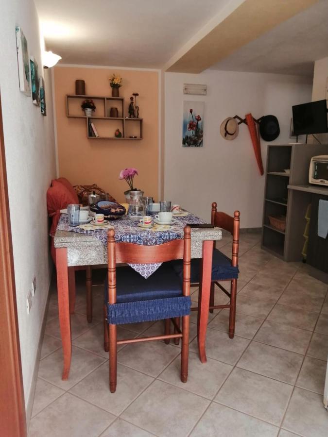 Appartamenti Le Conchiglie E Le Stelle Marine Cala Gonone Exterior foto