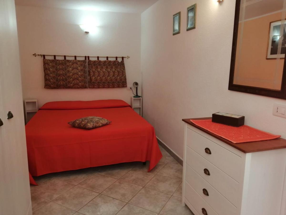 Appartamenti Le Conchiglie E Le Stelle Marine Cala Gonone Exterior foto